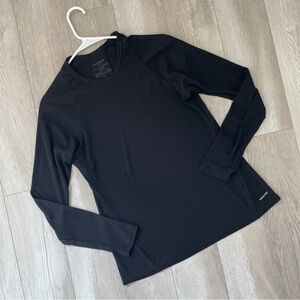 Patagonia Capilene Shirt lightweight long sleeve womens Black (large) base layer